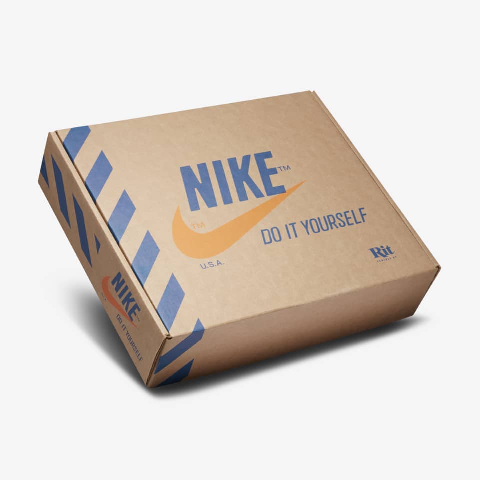 Nike DIY x Rit Tie-Dye Sweatshirt